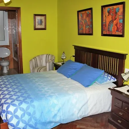 Casa Raquel Lugo